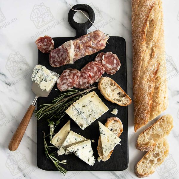 奶酪之家 水牛蓝纹奶酪（Blu di Bufala (Italian Aged Buffalo Milk Cheese)）拼盘图