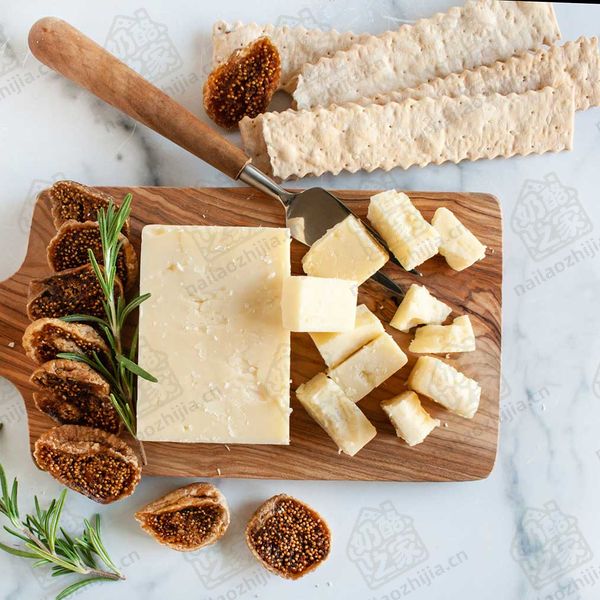 奶酪之家 鹿溪切达奶酪（Deer Creek Cheddar Cheese）拼盘图