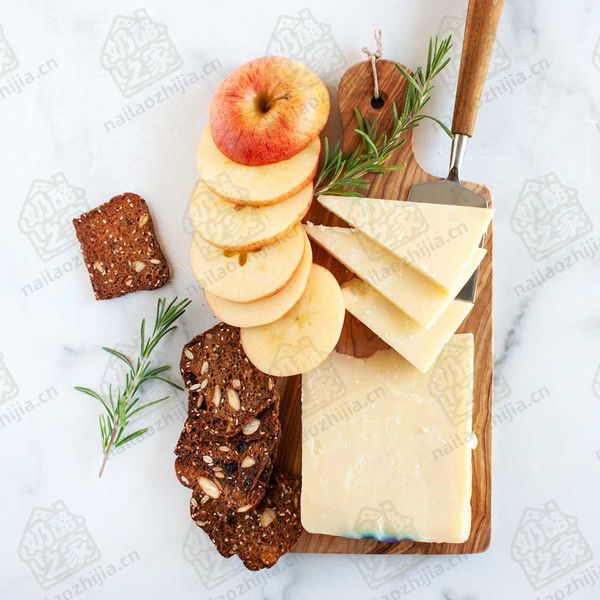 奶酪之家 鹿溪帝国雄鹿奶酪（Deer Creek Imperial Buck Cheese）拼盘图
