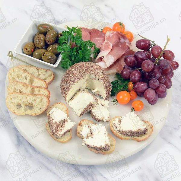 奶酪之家  波玛奶酪（Delice de Pommard Cheese）拼盘图