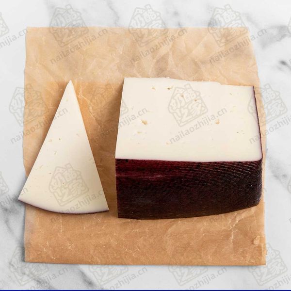 奶酪之家 醉山羊奶酪（DOP）-（Drunken Goat DOP Cheese）切片图