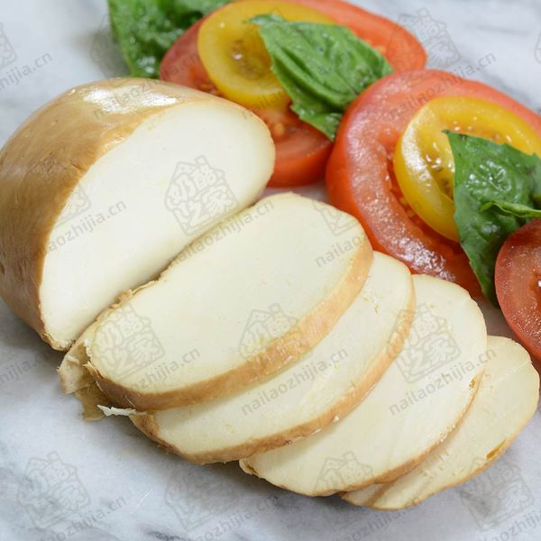奶酪之家  烟熏马苏里拉奶酪（Fresh Smoked Mozzarella Cheese）切片图