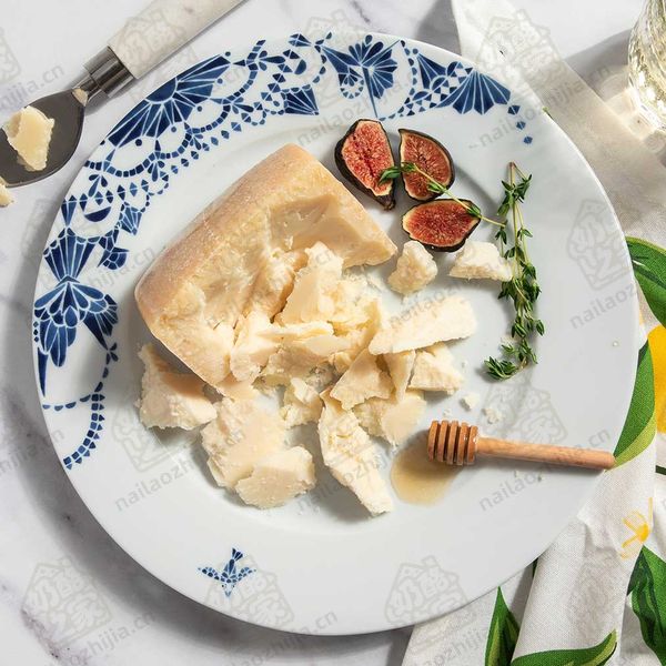 奶酪之家 潘塔莱奥山羊奶酪(Pantaleo Sardinian Goat's Milk Cheese)拼盘图