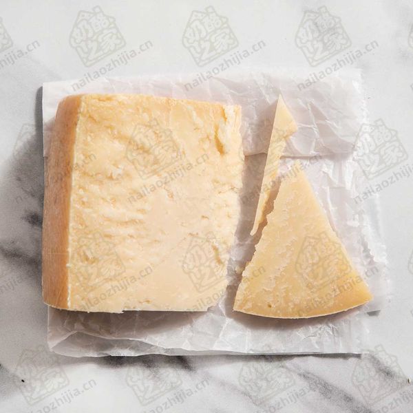 奶酪之家 潘塔莱奥山羊奶酪(Pantaleo Sardinian Goat's Milk Cheese)切片图