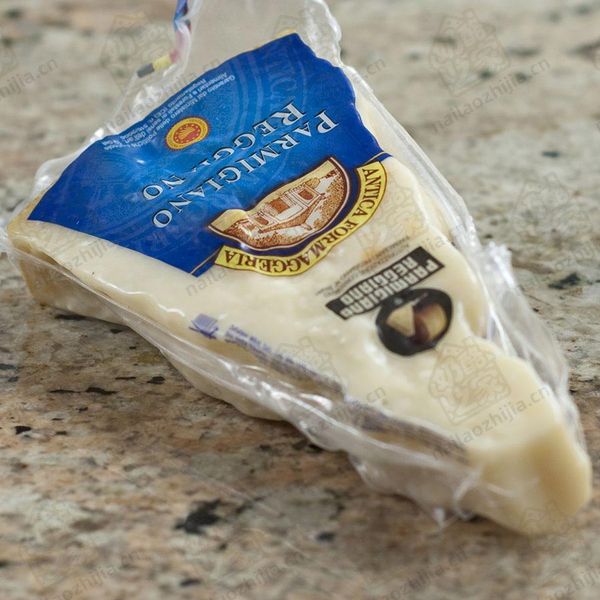 奶酪之家 帕尔马奶酪（Parmigiano Reggiano Cheese）半切图