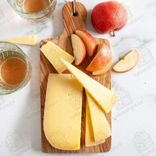 奶酪之家 悦岭奶酪(珍藏版)-(Pleasant Ridge Reserve Cheese)拼盘图