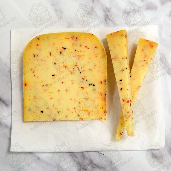 奶酪之家 雷耶斯角奶酪（Point Reyes Toma Rashi Cheese）切片图