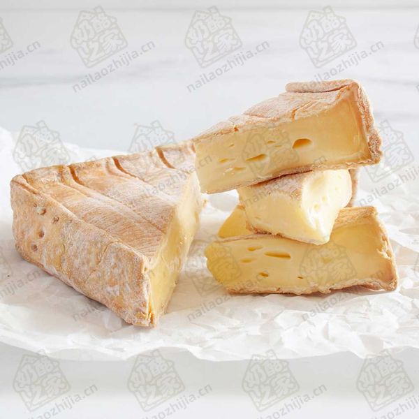 奶酪之家 蓬莱韦克奶酪(AOP)-(Pont L'Eveque AOP Cheese)半切图