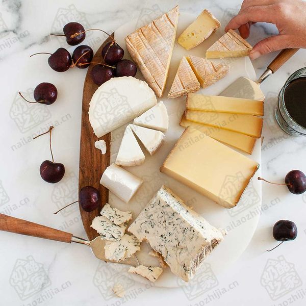 奶酪之家 蓬莱韦克奶酪(AOP)-(Pont L'Eveque AOP Cheese)拼盘图